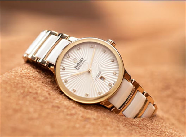 雷达手表表壳破裂是什么原因（图）