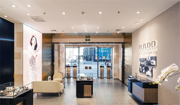 雷达手表表壳有划痕处理技巧大全（图）